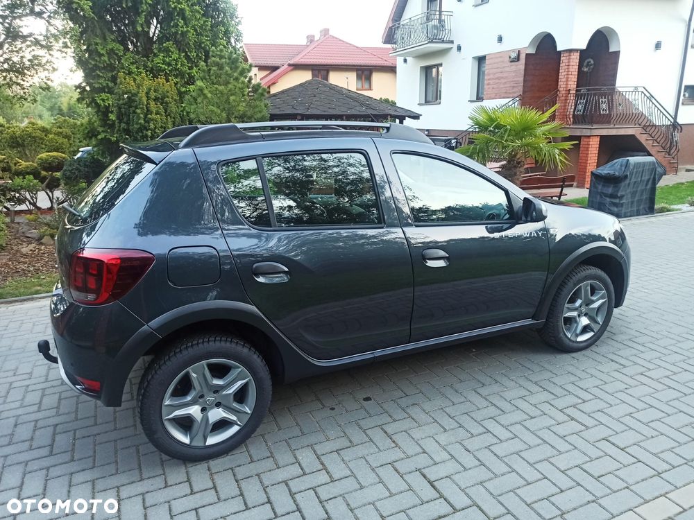 Dacia Sandero Stepway TCe 90 (S&S) Prestige - 8