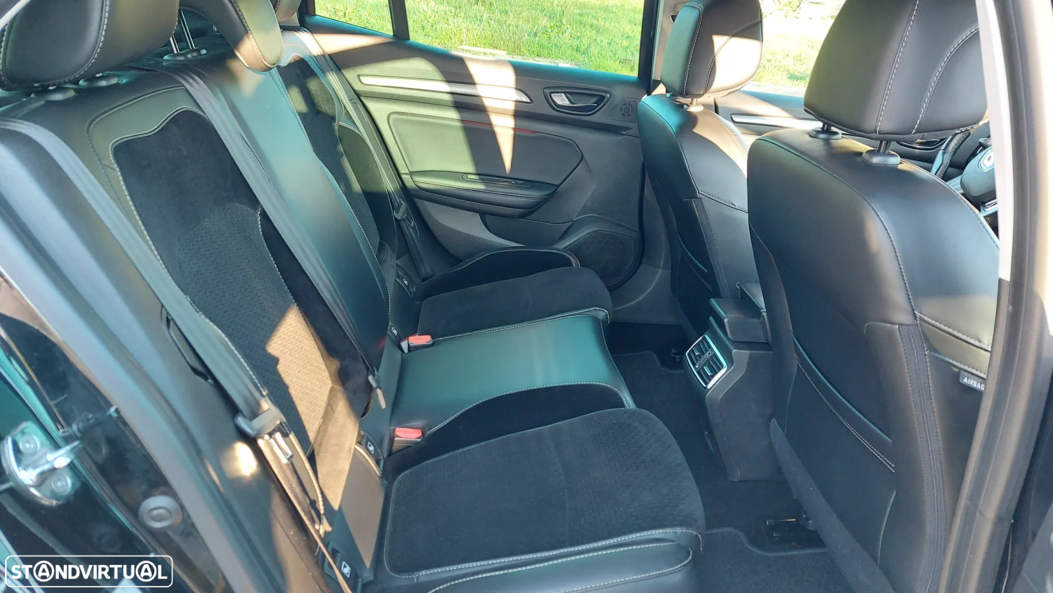 Renault Mégane ENERGY dCi 110 INTENS - 10