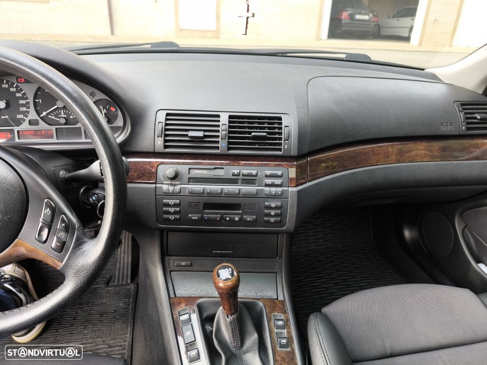 BMW 320 d Séc.XXI - 6