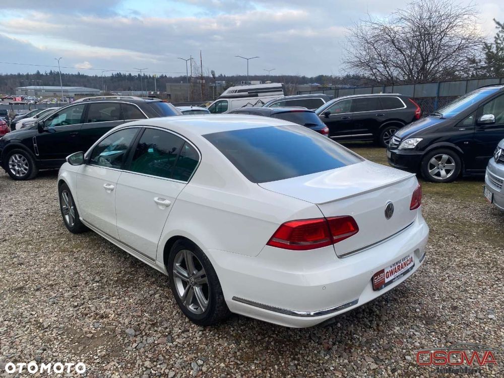 Volkswagen Passat - 26