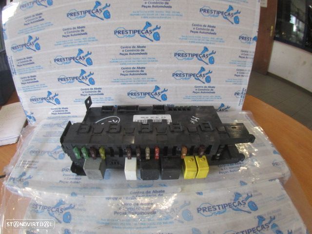 Caixa Fusiveis 2095451801 5DK00848625 MERCEDES CLK 2 CABRIOLET W209 FASE 2 2007 3.0CDI  225CV 2P CINZA ORIGINAL HELLA - 1