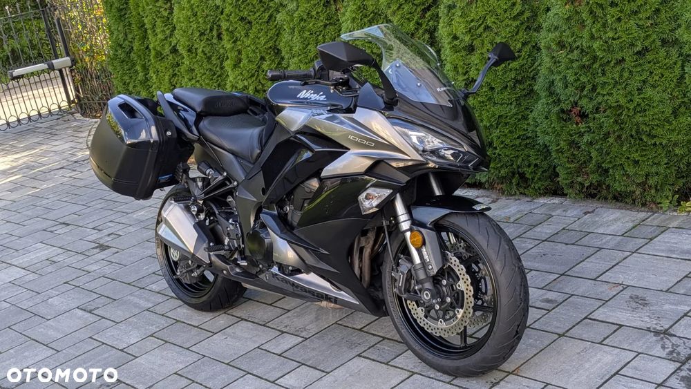 Kawasaki Ninja 1000 SX - 7