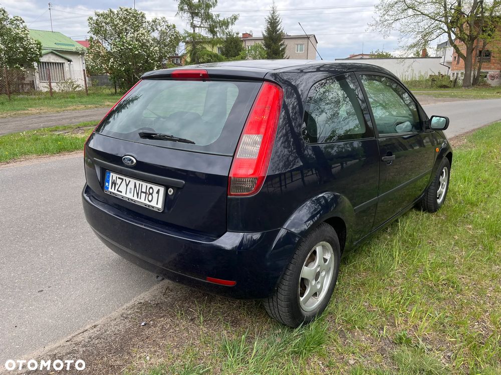 Ford Fiesta 1.3 - 5