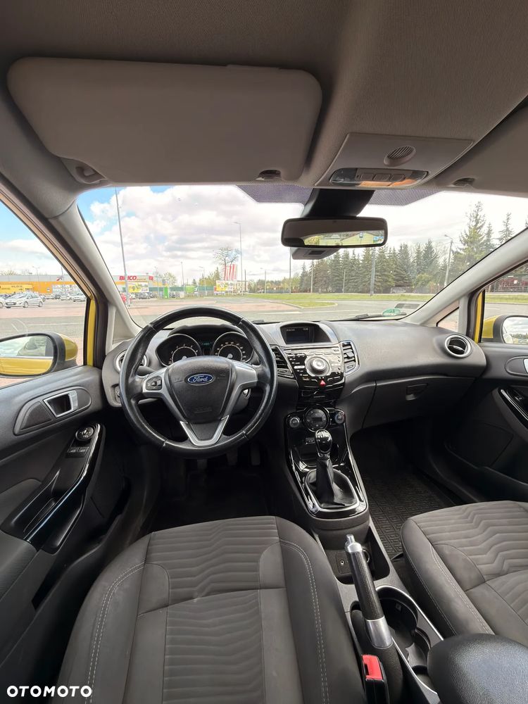 Ford Fiesta 1.0 EcoBoost STart-Stop Titanium - 8