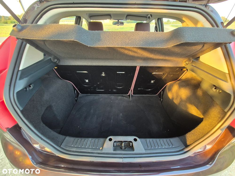 Ford Fiesta 1.25 Viva - 26