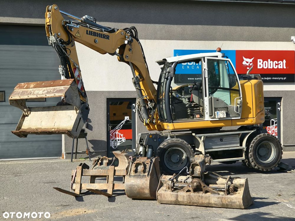 Liebherr A 910 Compact Litronic - 4
