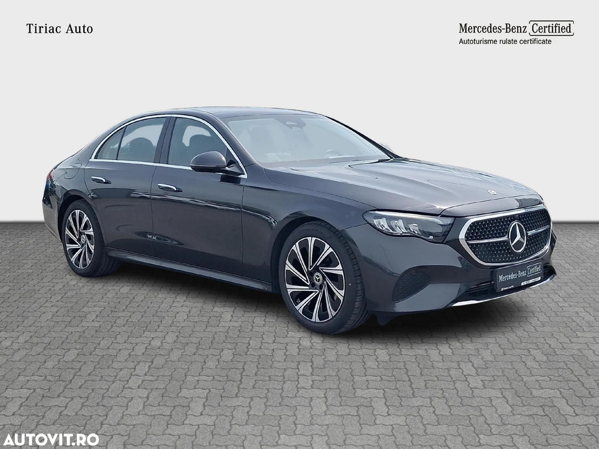 Mercedes-Benz E - 8