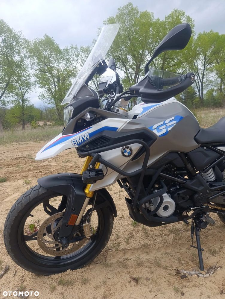 BMW G - 11