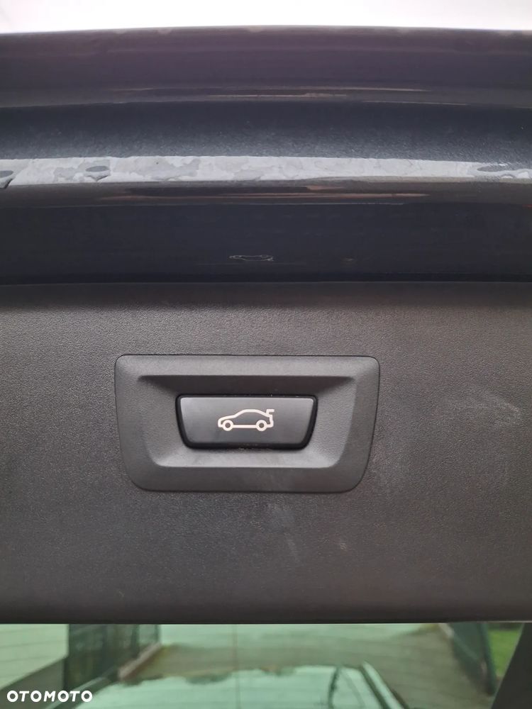 BMW Seria 5 520d Sport-Aut - 14