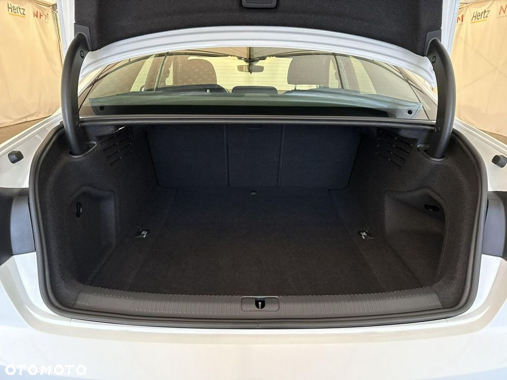 Audi A4 Allroad - 20