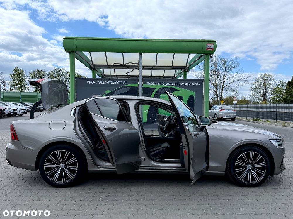 Volvo S60 - 17