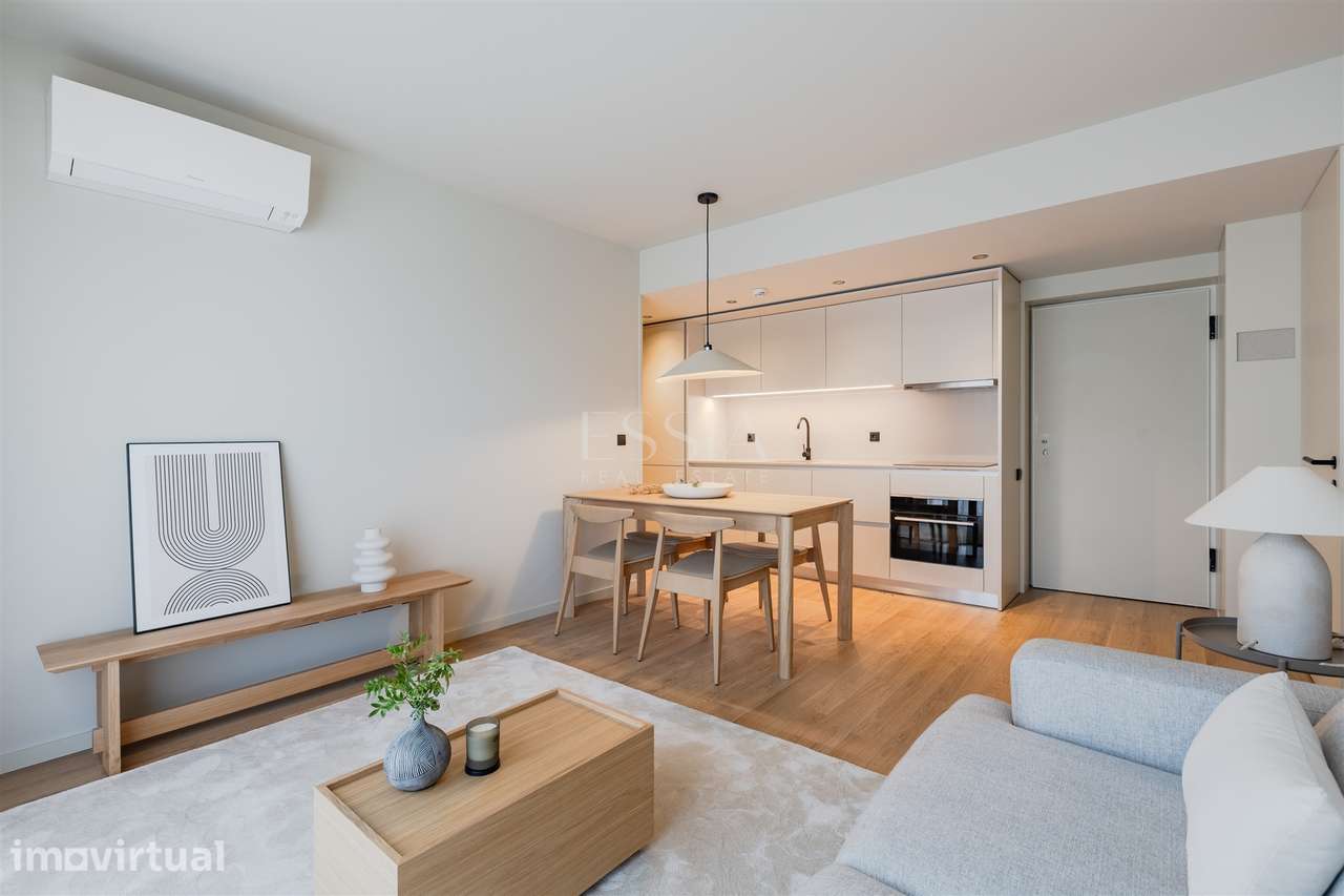 Apartamento T1 Novo com Varanda e Garagem - Grande imagem: 2/12