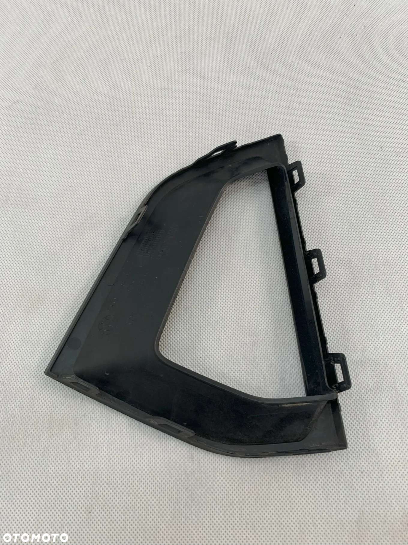 BMW 5 V G30 G31 FL 21r Atrapa kratka prawa zderzak g 30 g 31 Lift 2021 - 2