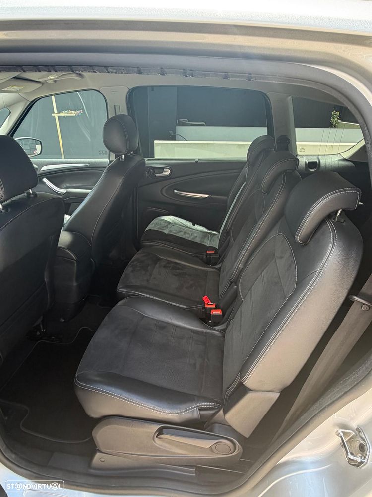 Ford S-Max 2.0 TDCi Titanium 7L 143g - 11