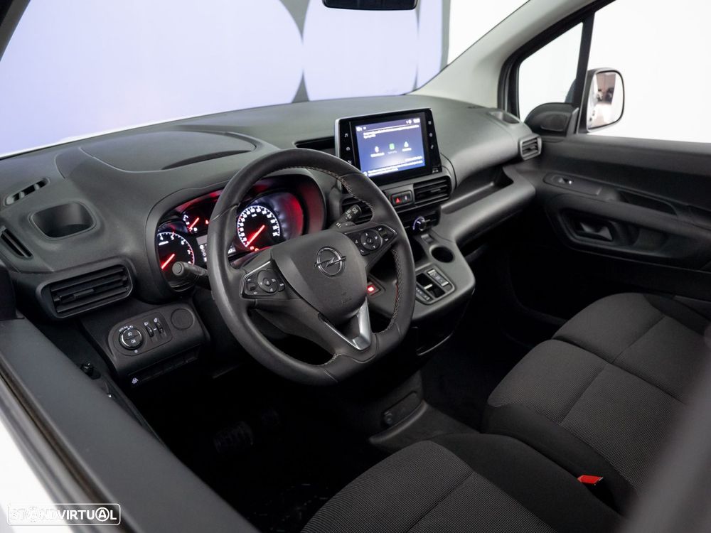 Opel Combo Cargo 1.5 CDTi L2H1 AT8 - 11