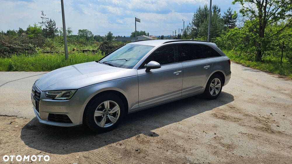 Audi A4 Avant - 2