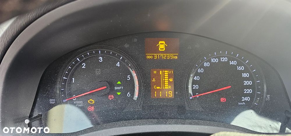 Toyota Avensis 2.0 D-4D Sol - 18