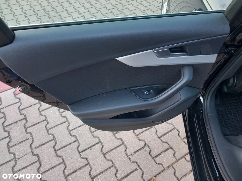 Audi A4 Avant - 17
