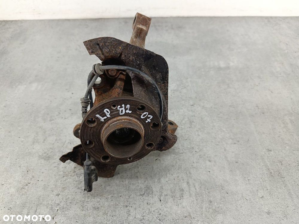 ZWROTNICA LEWY PRZÓD OPEL CORSA D 1.2 16V - 1