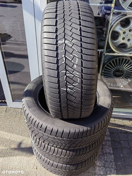 225/55R17 97H  Continental ContiWinter Contact TS830P kpl KZ104