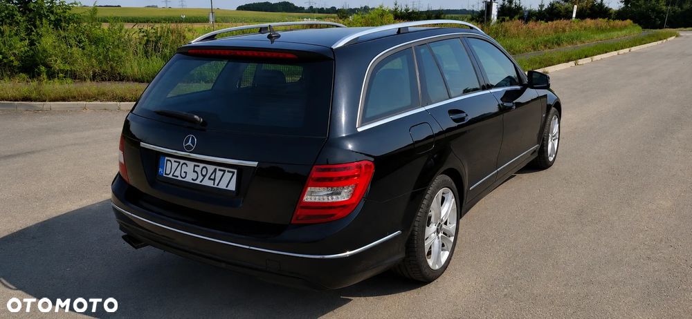Mercedes-Benz Klasa C 200 (BlueEFFICIENCY) Avantgarde - 4