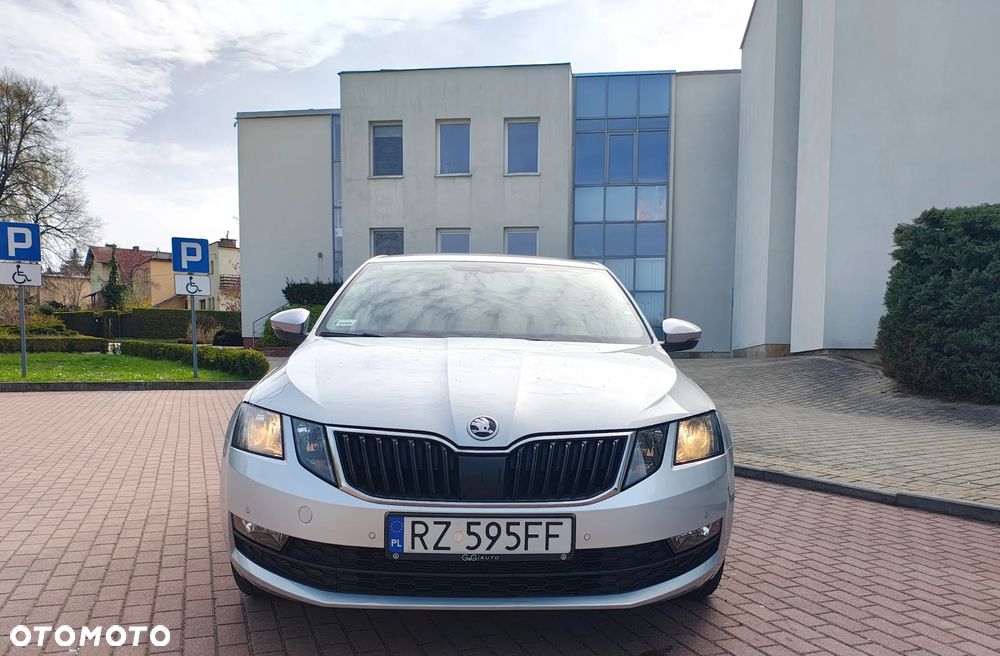 Skoda Octavia 1.5 TSI ACT Ambition - 2