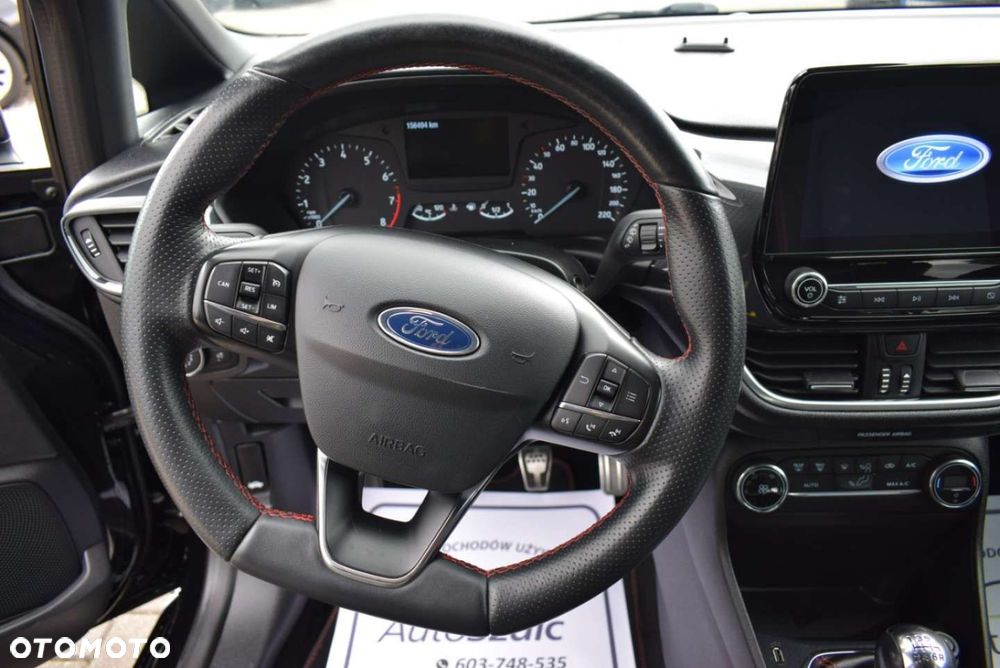 Ford Fiesta - 24