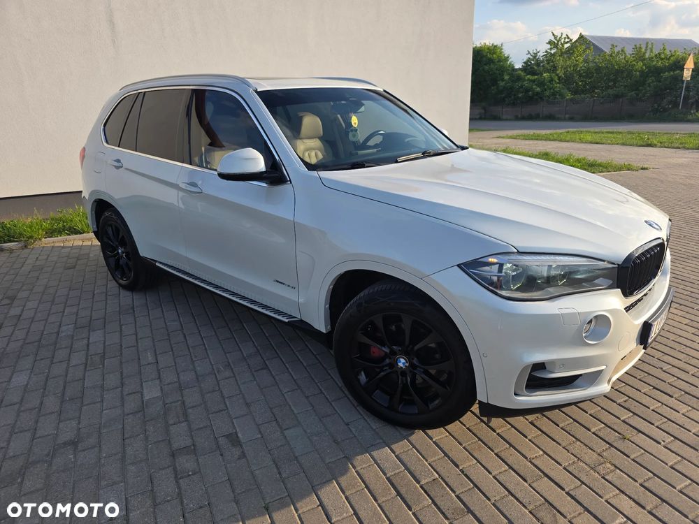 BMW X5 3.5i xDrive - 17