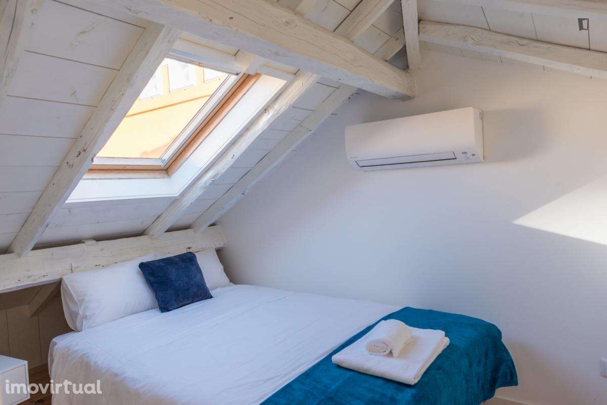 Apartamento com 2 quartos - localizado em Montes Claros Coimbra - Grande imagem: 2/25