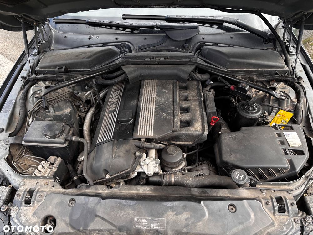 BMW Seria 5 530i - 16