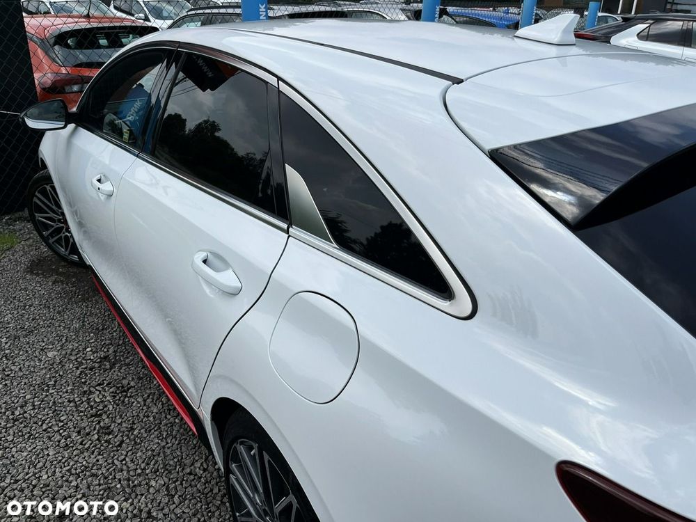 Kia ProCeed 1.6 T-GDI DCT7 OPF GT - 25