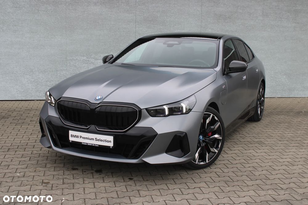 BMW Seria 5 550e xDrive PHEV M Sport - 2