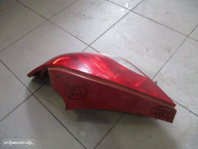 Farol Tras 968656598000 PEUGEOT 207 2011 1.6HDI 92CV 5P CINZA DRT VISTEON - 3