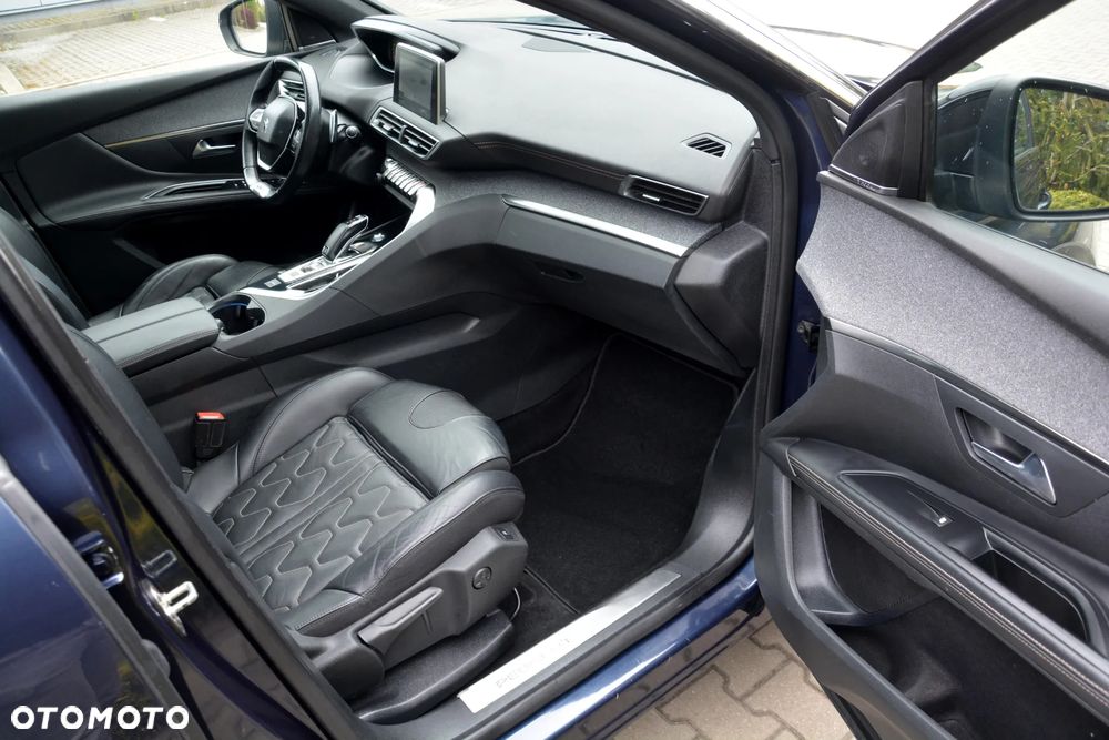Peugeot 5008 1.6 PureTech GT Line S&S EAT8 - 21