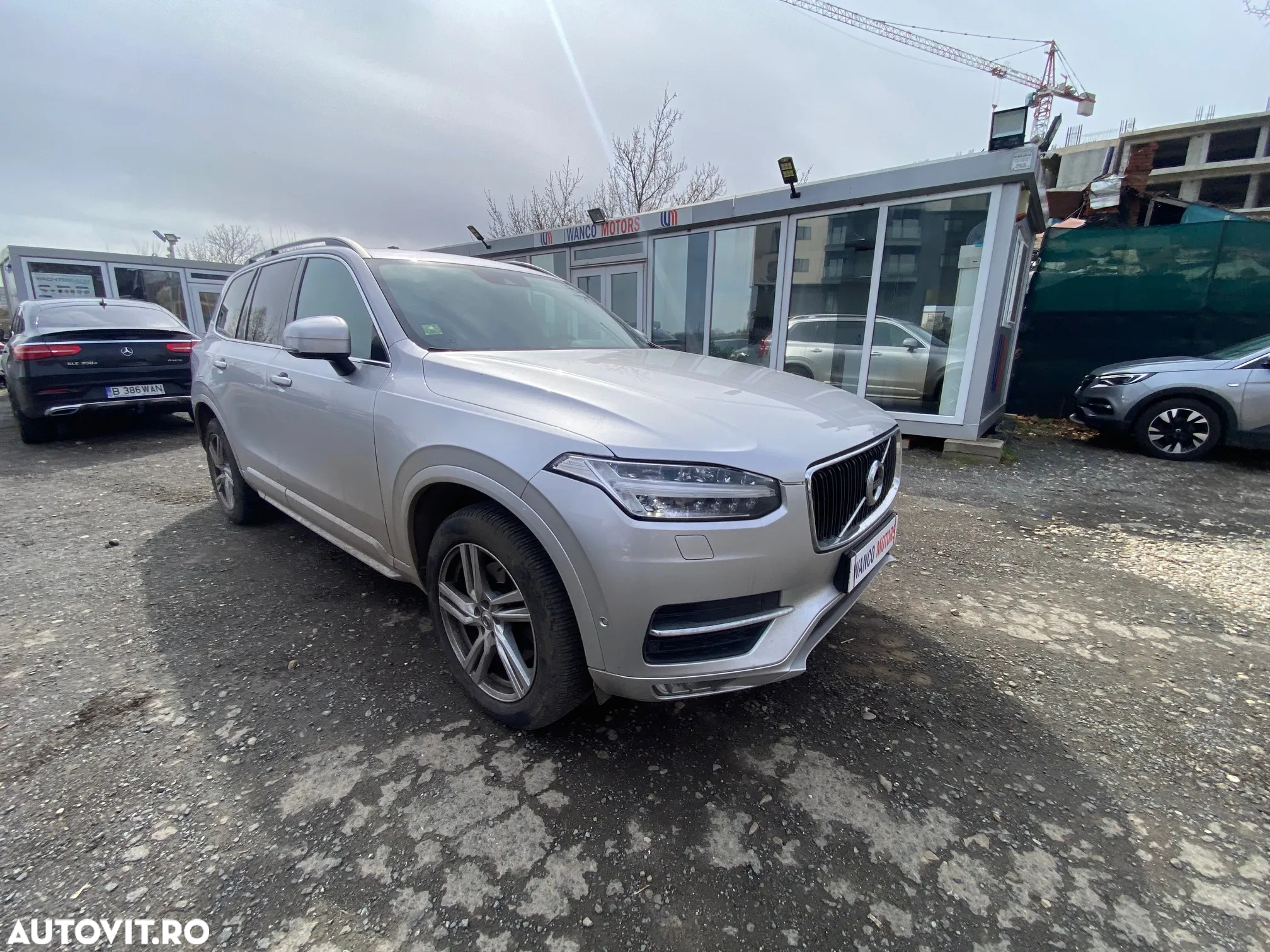 Volvo XC 90 D5 AWD Geartronic Momentum - 3