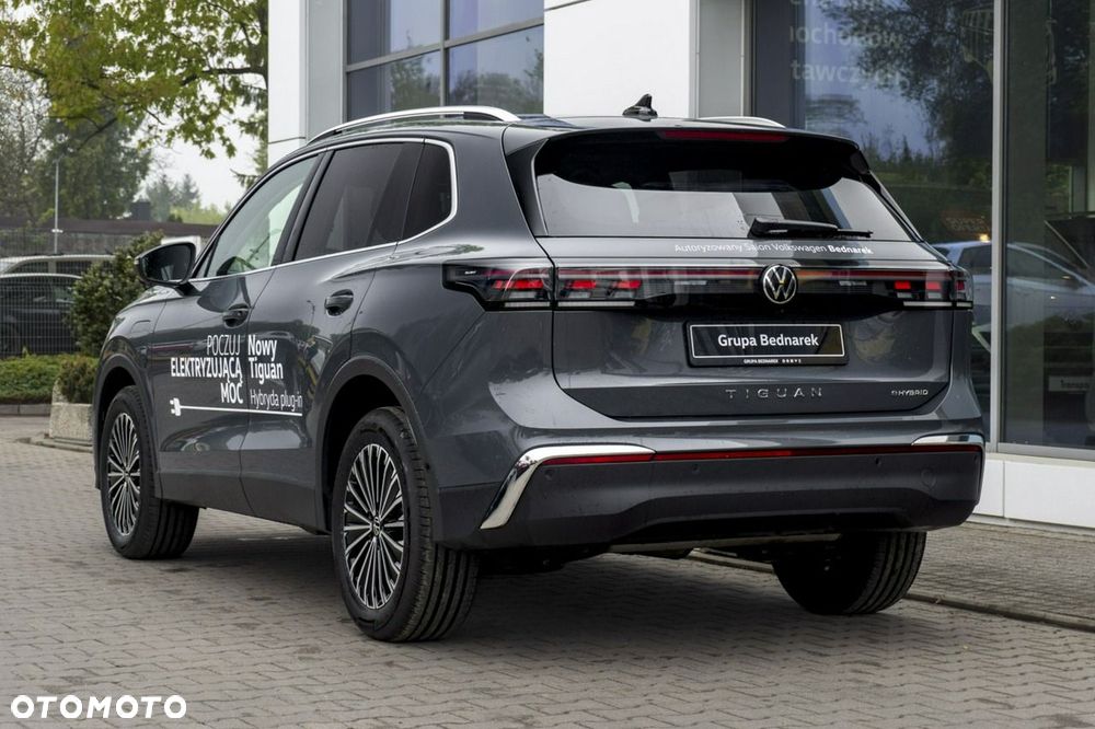 Volkswagen Tiguan - 7
