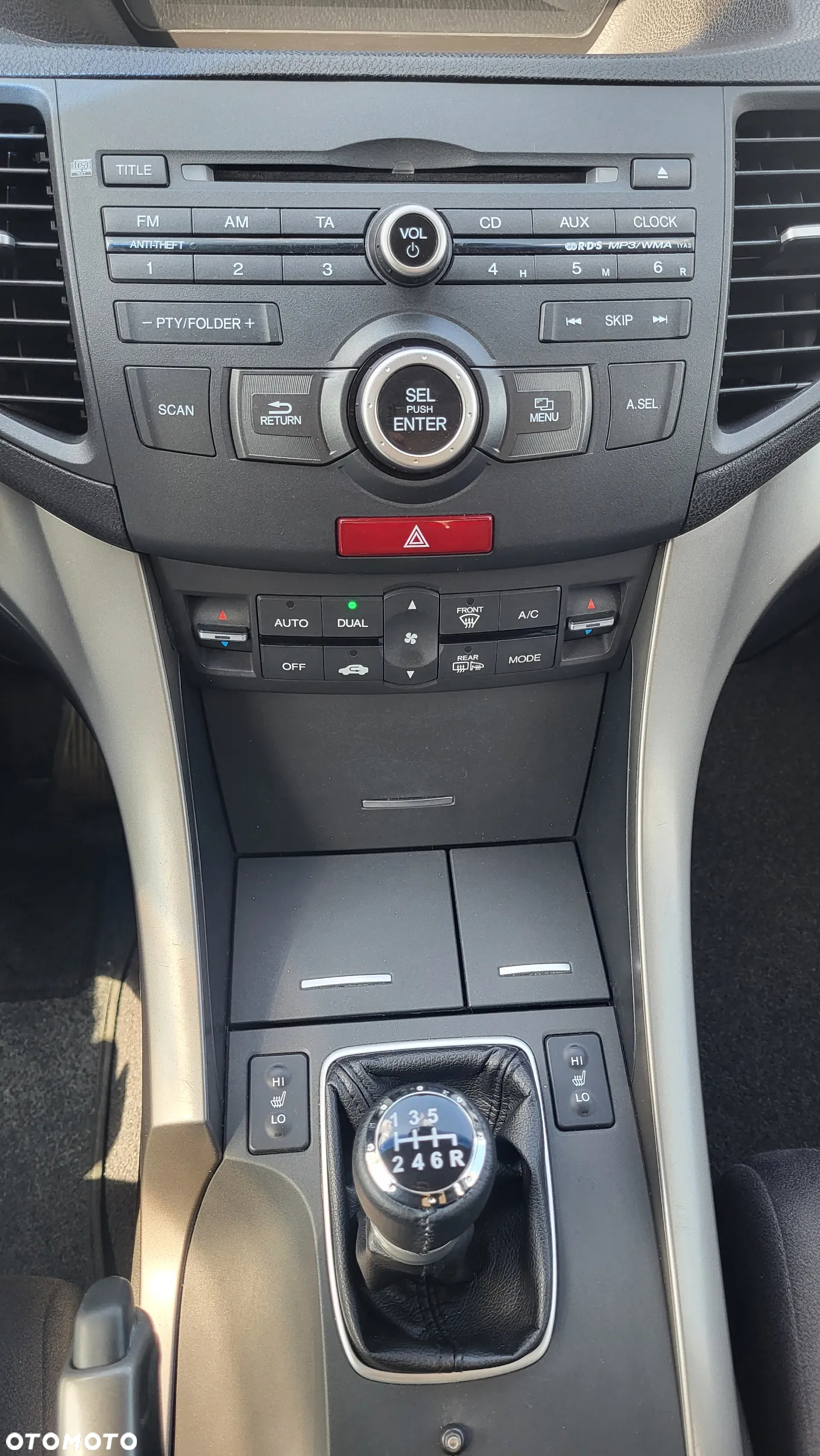 Honda Accord 2.0 Elegance - 12