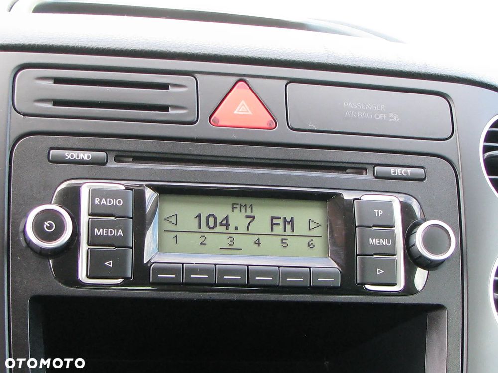 Volkswagen Golf 1.6 Comfortline - 17