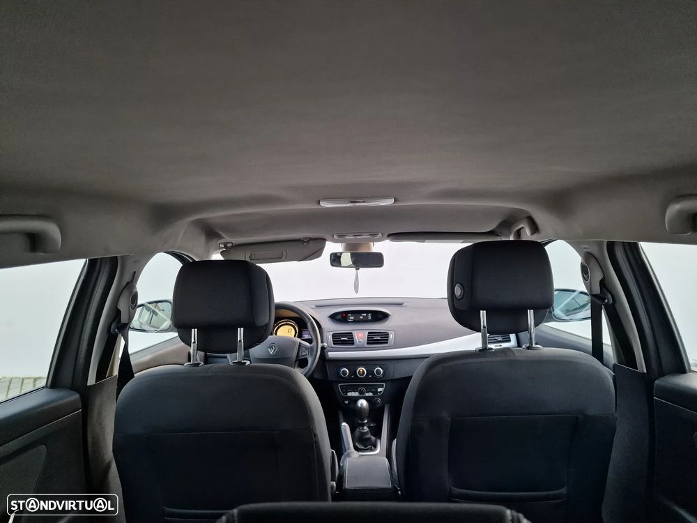 Renault Mégane Sport Tourer 1.5 dCi Dynamique - 10