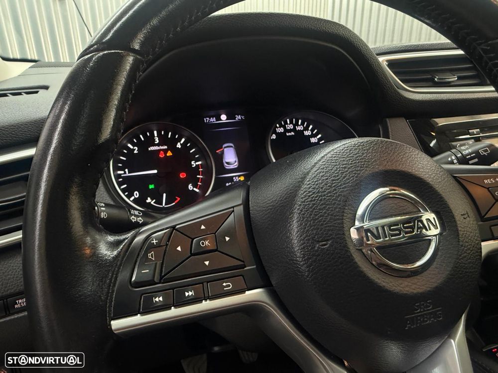 Nissan Qashqai 1.5 dCi Tekna - 24