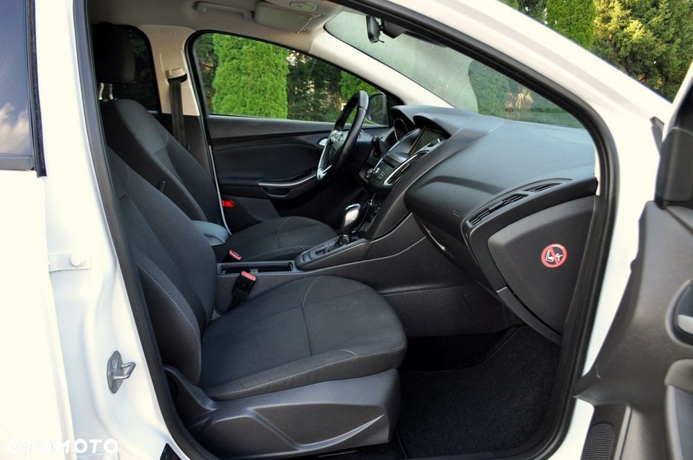 Ford Focus - 17