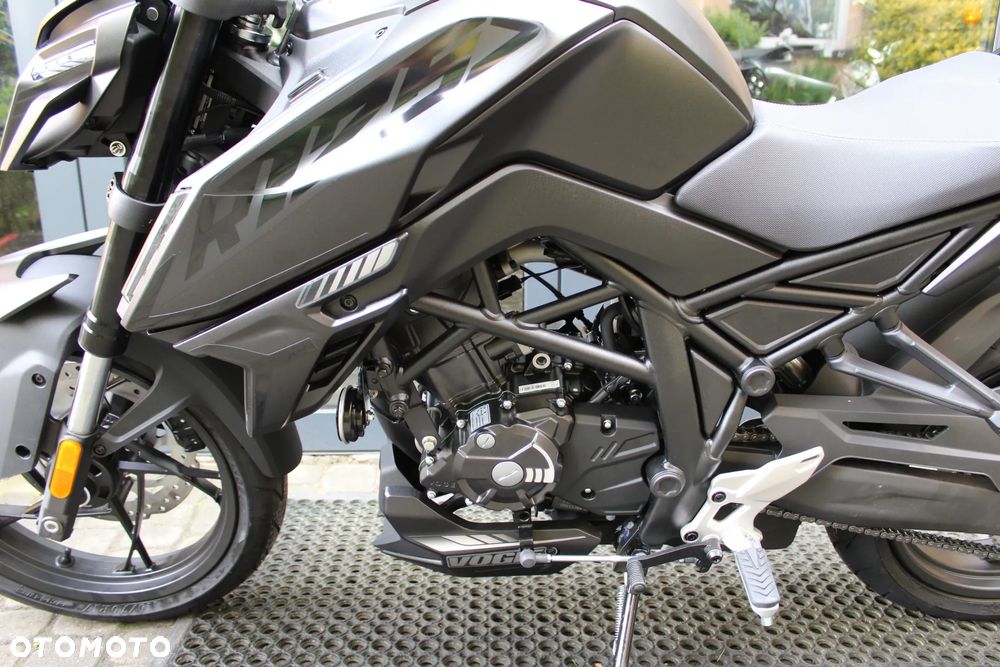 VOGE R125 - 9