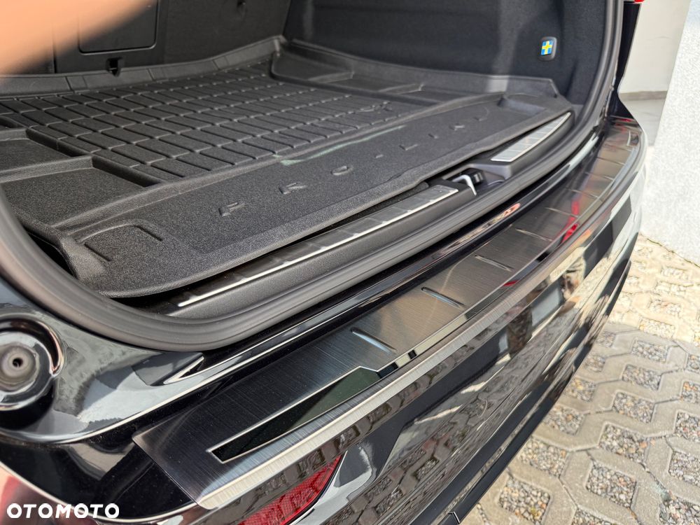 Volvo XC 60 B5 B AWD Ultra Black Edition - 17