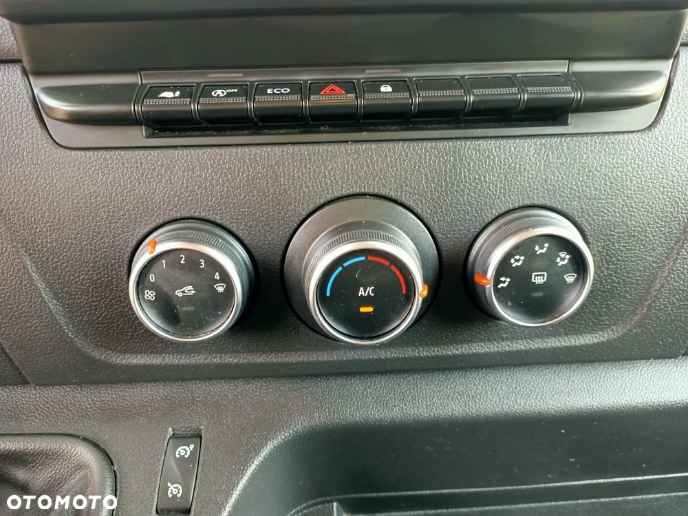 Renault Master L2 Chłodnia 145KM 2 zasilania chłodni Klima - 17