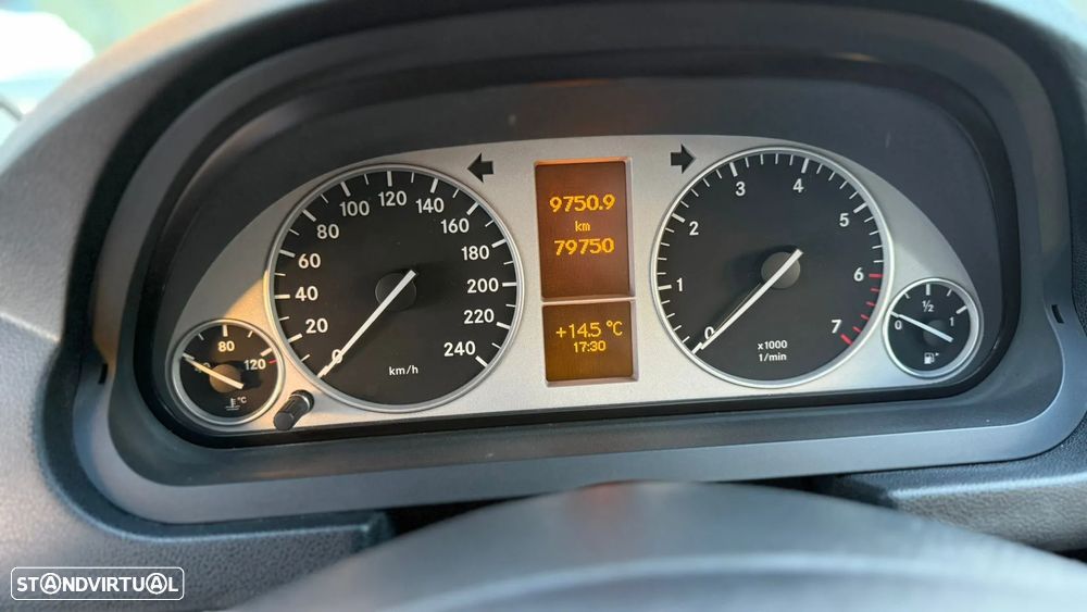 Mercedes-Benz B 160 BlueEfficiency - 10