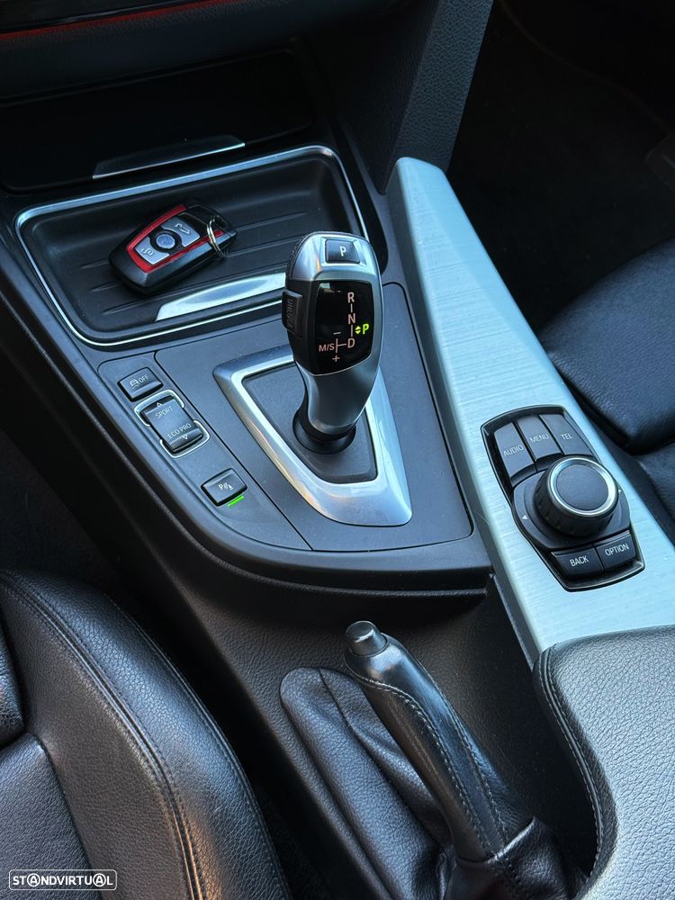 BMW 320 Gran Turismo d xDrive Auto Line Luxury - 5