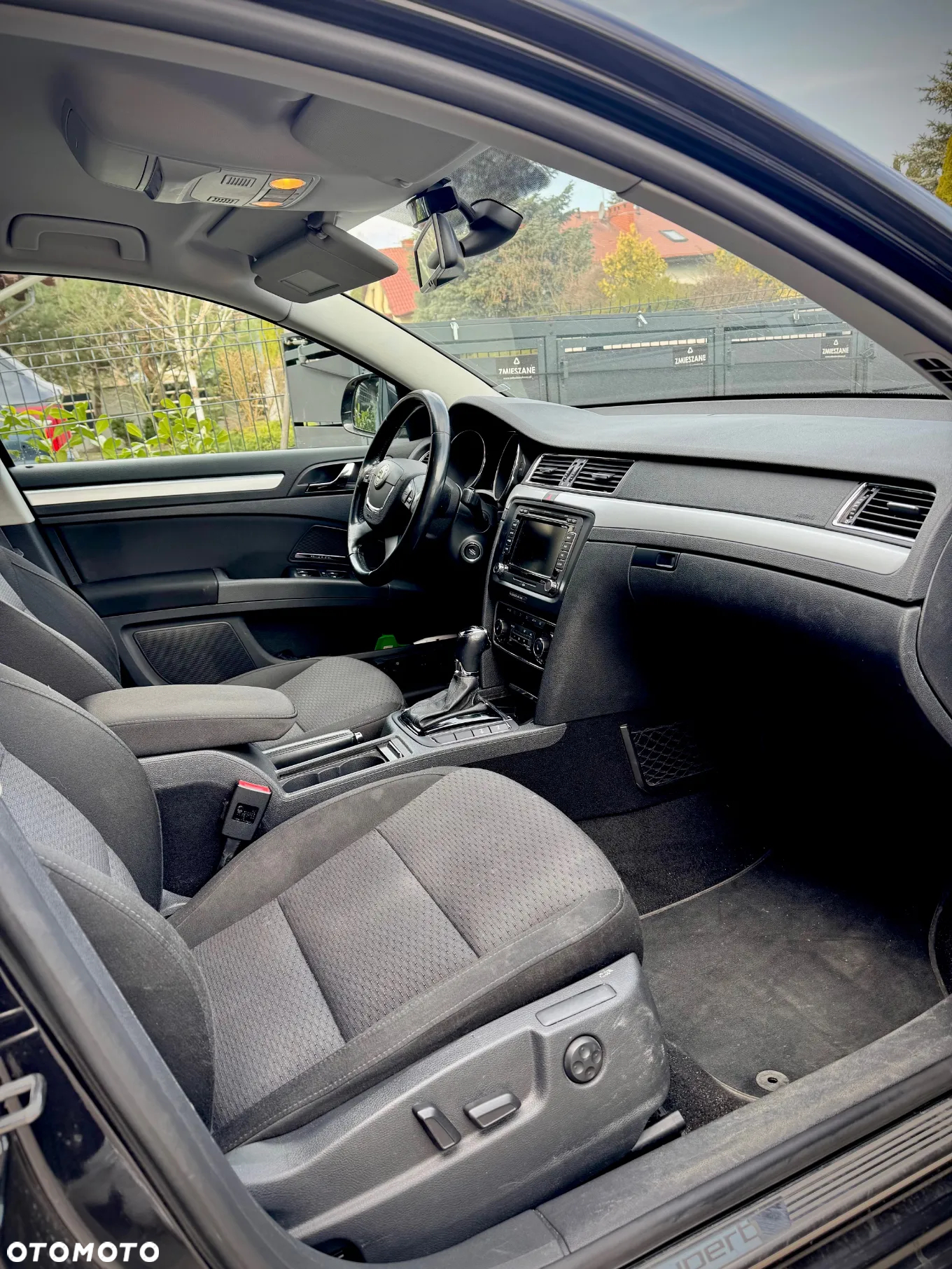Skoda Superb 2.0 TSI Ambition DSG - 13