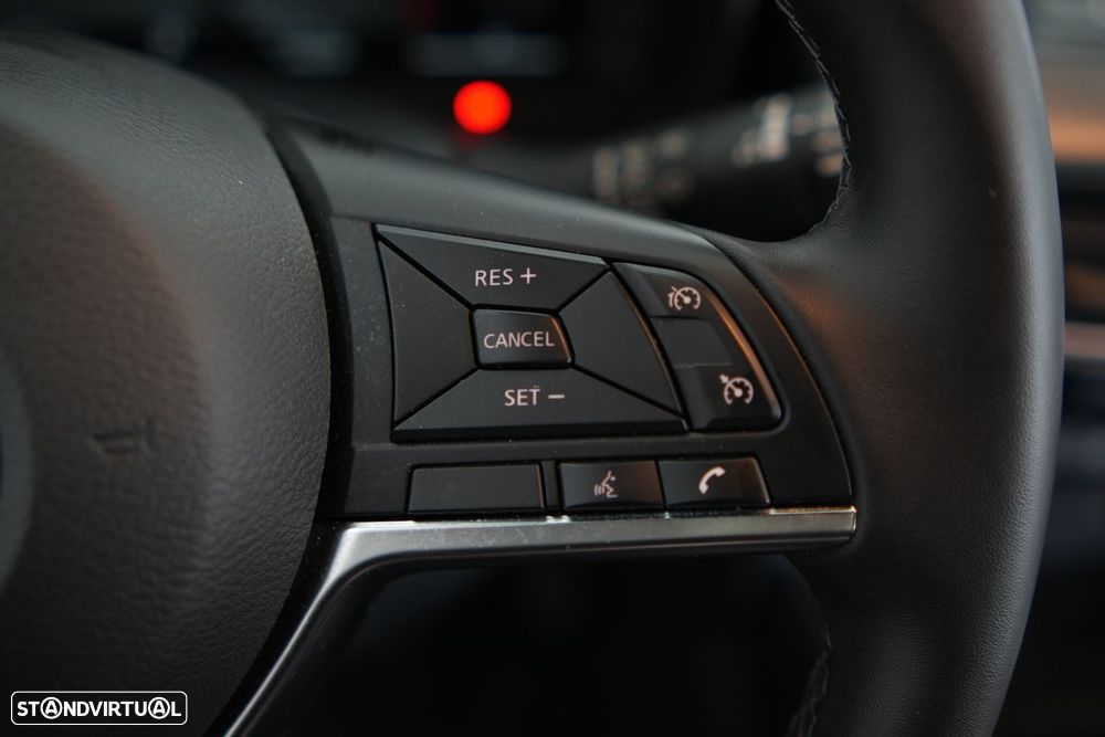 Nissan Juke 1.6 Hybrid N-Connecta - 14
