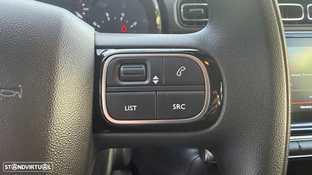 Citroën C3 1.2 PureTech Shine - 23