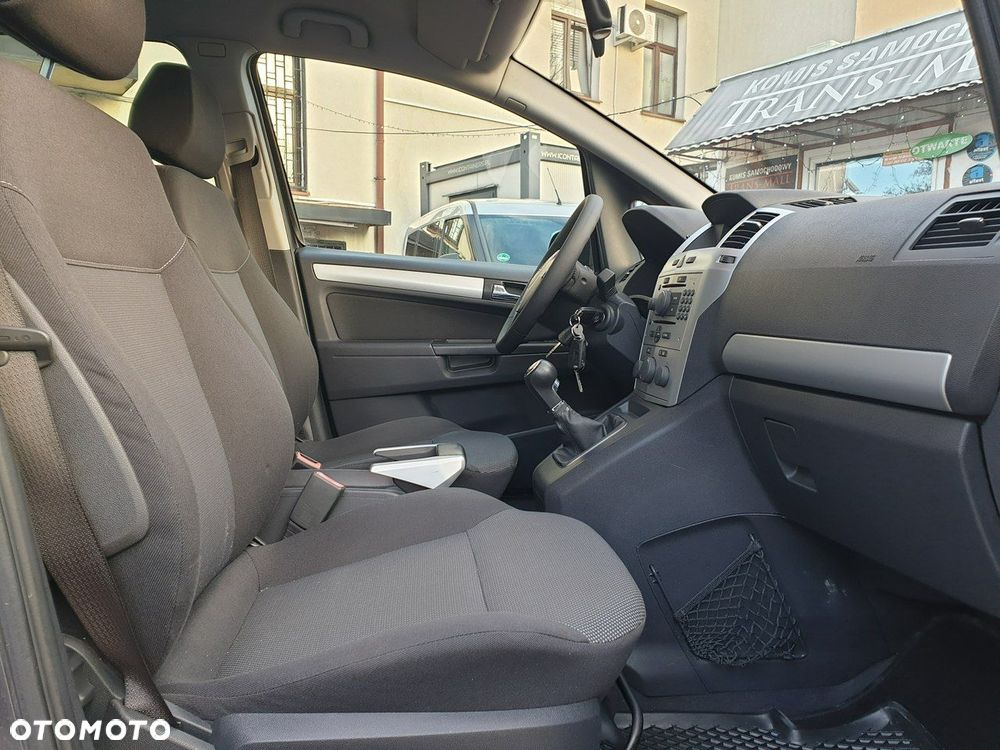 Opel Zafira 1.8 Active - 26